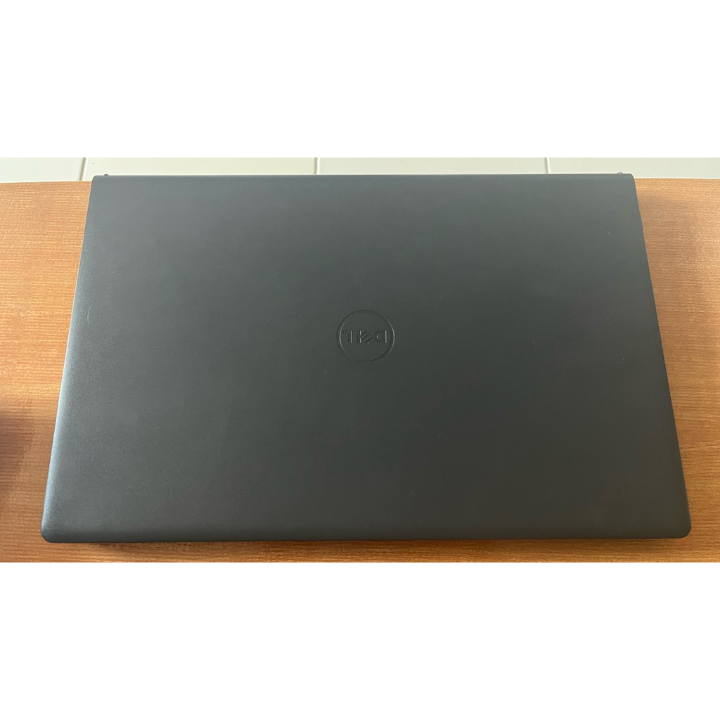 โน๊ตบุ๊ค Dell Inspiron 3530