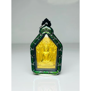 กรอบพระสำเร็จ ขุนแผนรุ่นแรก หลวงปู่หลุน ขนาดพระ 2.5x4.0 cm.ให้วัดขนาดพระก่อนสั่งซื้อ แบบใส่เองได้ที่บ้านมีสินค้าพร้อมส่ง