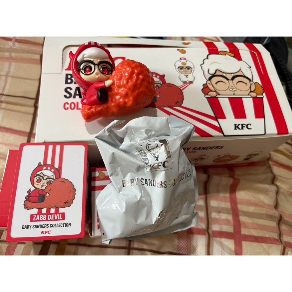 KFC BABY SANDERS ZABB DEVIL ของแม่ค้าเอง จุ่มมาซ้ำ ชิ้นที่จะขาย ยังไม่แกะซองด้วยน๊า แค่แกะกล่องเช็คก
