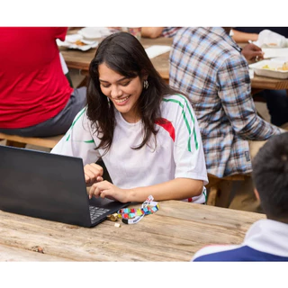 SANDISK USB-C Flash Drive: FWC FIFA 2026 Gold Edition USB 128GB Flashdrives (SDCZIA-128G-G46GLD)