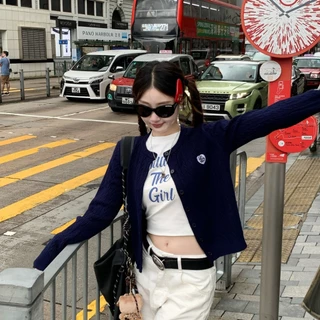 🌟rosecloud🌟เสื้อคาร์ดิแกนถักคอกลมสำหรับผู้หญิง ปักลายหัวใจสีลูกกวาด สไตล์ใหม่ เสื้อกันหนาวหรูหรา ทรงหลวม ช่วยให้ดูผอมเพร