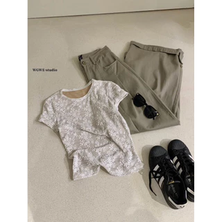 📍พร้อมส่ง📍9273 เสื้อลูกไม้ซีทรูทอฉลุลาย 3D สวยปราณีต ทรงเข้ารูปสลิมฟิตเป๊ะ ดีเทลคอกลมกุ๊นขอบหยักสุดคิ้วท์ เนื้อผ้านิ่ม