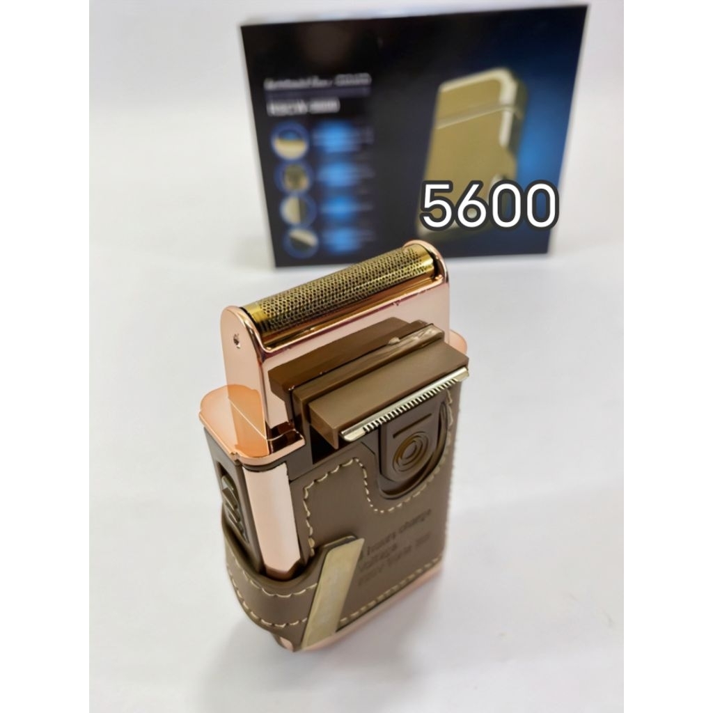 เครื่องโกนหนวดไฟฟ้า RSCW-5600 ระบบโกนและกันจอนในเครื่องเดียว