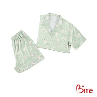 B'me ชุดนอนเสื้อแขนสั้นพร้อมกางเกงขาสั้น คอฮาวาย รุ่น ME8804 (New M.5) มี 4 สี สีชมพู สีเขียว สีเหลือง สีฟ้า