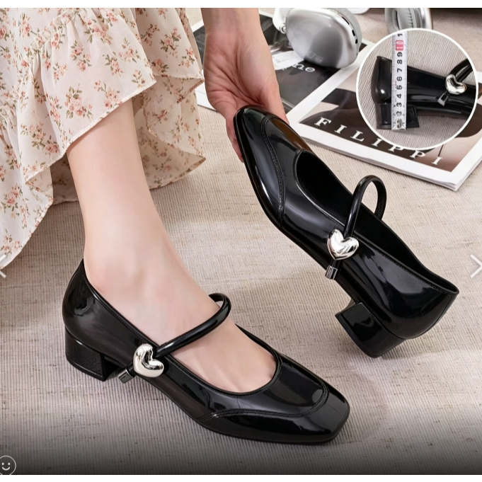 พร้อมส่ง【769】 รองเท้าแมรี่เจนส้นสูงหนังแก้วทรงวินเทจมากสวยหรูดูแพง
