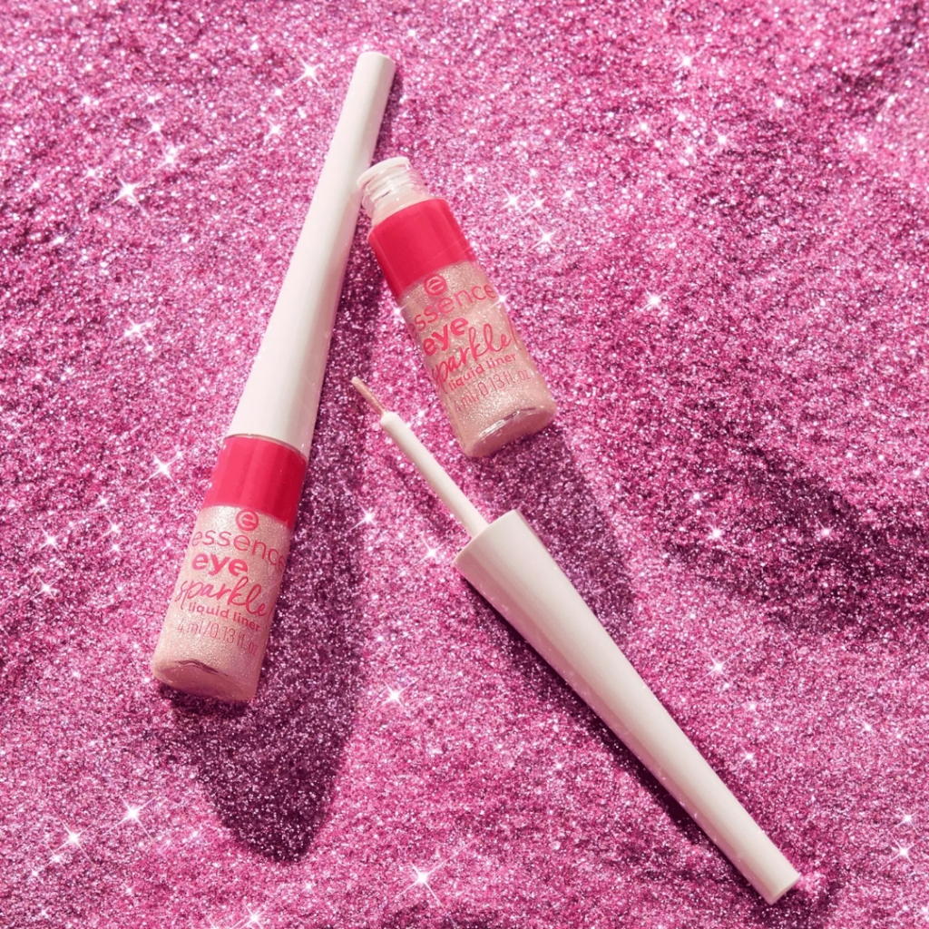 essence آيلاينر سائل Eye Sparkle ‏01 — صورة 8