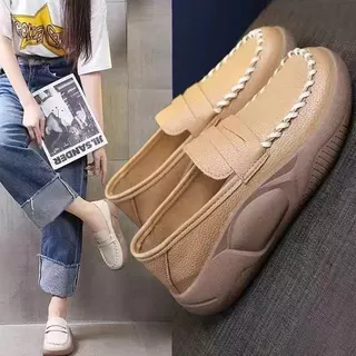 รองเท้าโลฟเฟอร์สำหรับผู้หญิง พื้นนุ่ม สวมใส่สบาย ป้องกันกลิ่นอับ ระบายอากาศได้ดี ดีไซน์ใหม่ กันลื่น เหมาะสำหรับใส่ทำงาน