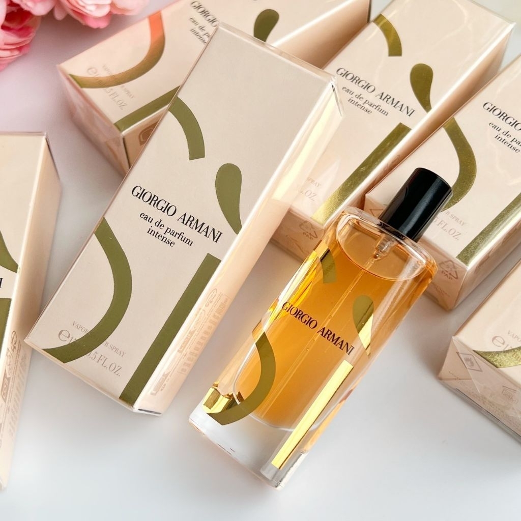 ขวดเล็ก Giorgio Armani Si EDP Intense 15ml