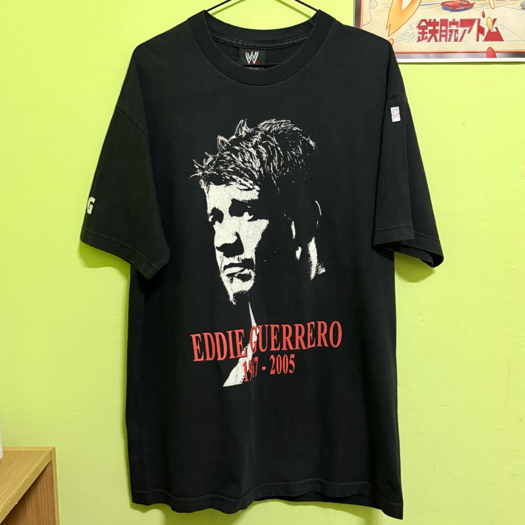 เสื้อยืดมือ2(แท้) Eddie Guerrero