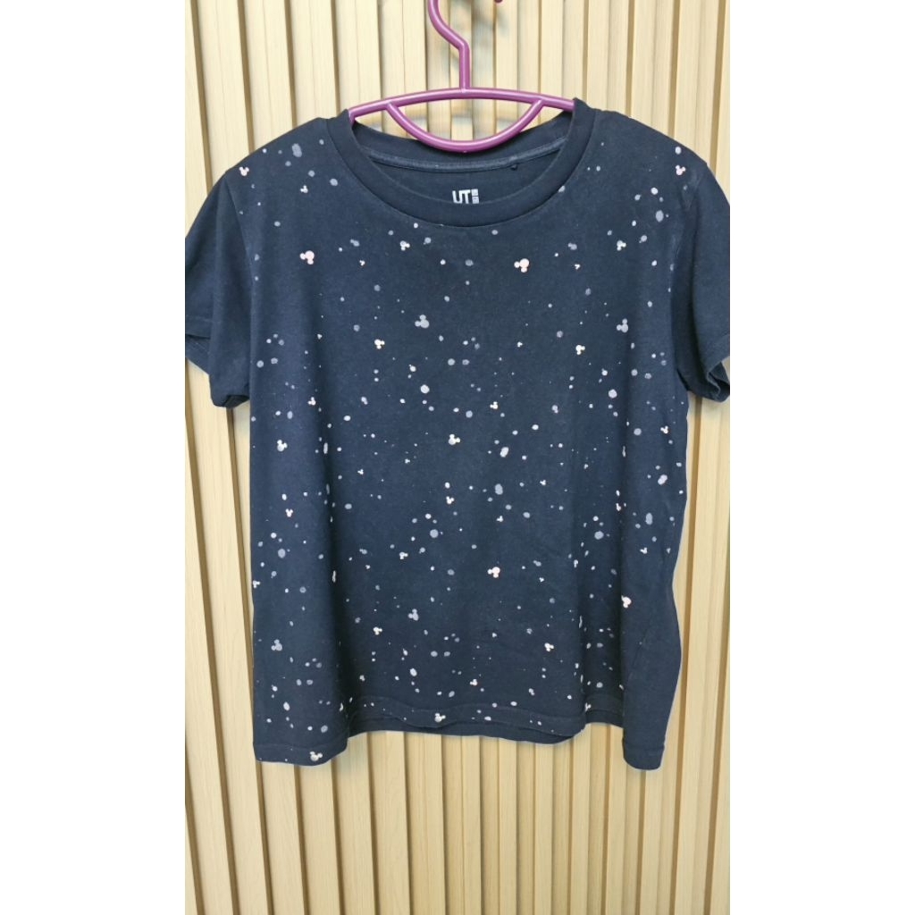 เสื้อ Uniqlo มือสอง เสื้อยืด Uniqlo UT Disney ลายมิกกี้เมาส์