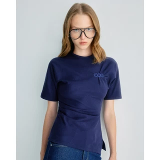 STUDIO UNKNOWN - SSS01 Riley Cinched Top เสื้อยืดตกแต่งปักจับจีบบริเวณช่วงอก