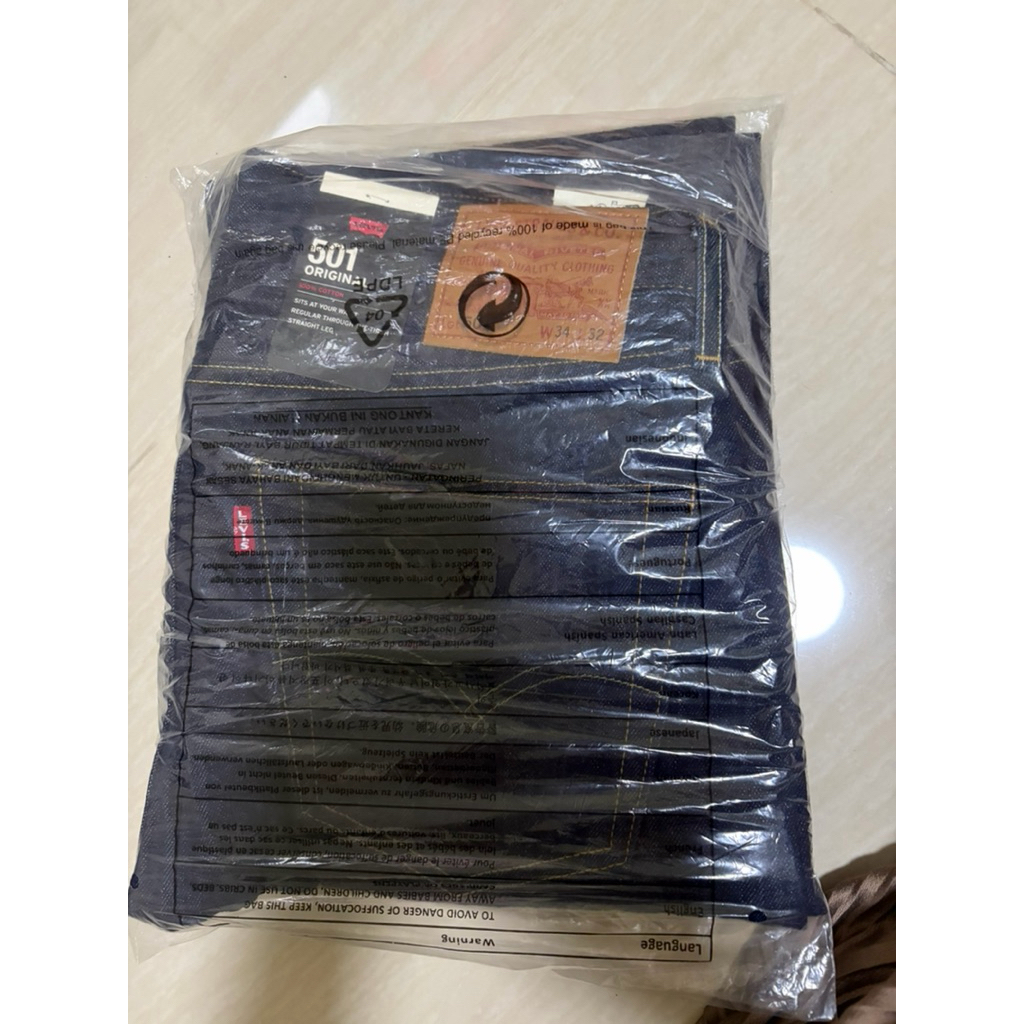 กางเกงยีนส์ลีวายส์ 501 levi’s