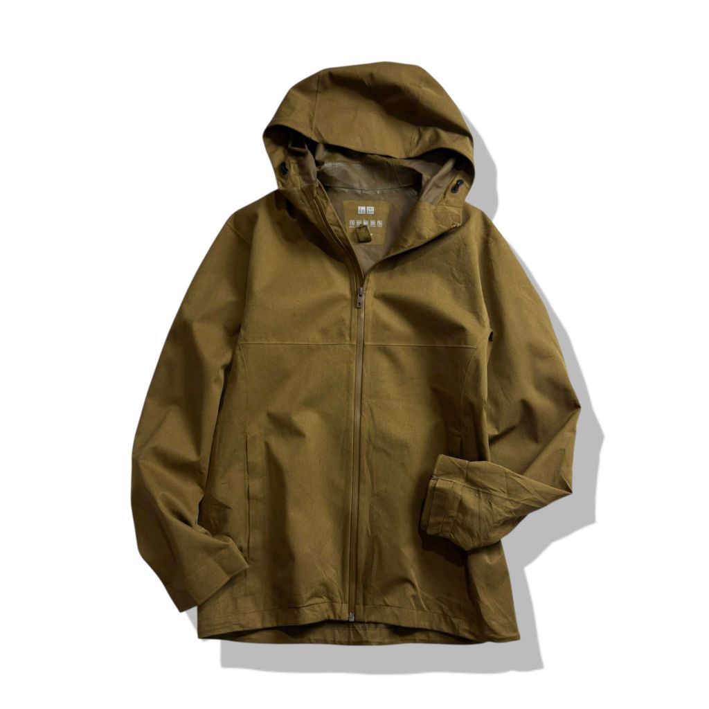Uniqlo Brown Blocktech 3D Cut Hooded Parka Jacket(M) มือสอง รอบอก 43”