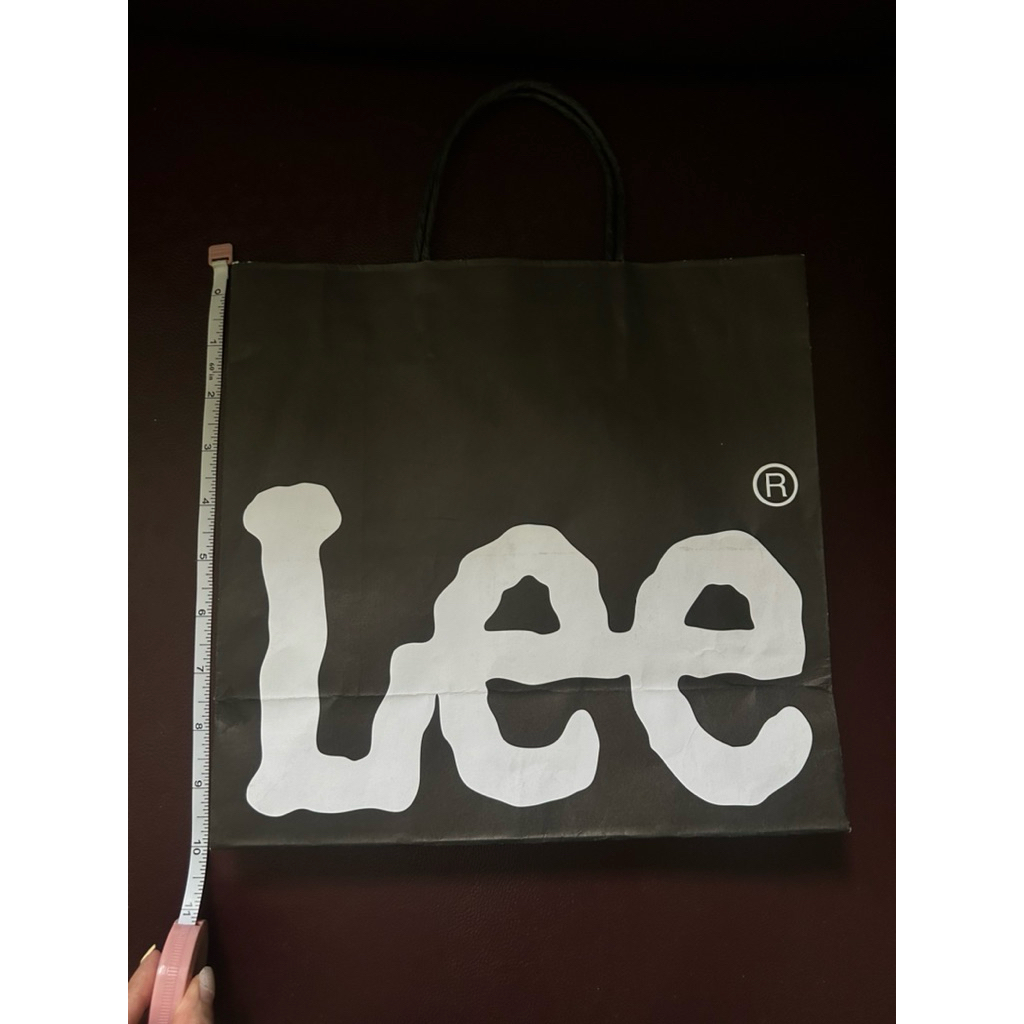 LEE ,Uniqlo ,ABC Mart,Robinson ,Cafe Amezon, Daiso  ถุงเปล่า (มือ2 ) สภาพดี จากทุกแบรนด์ แท้ 💯