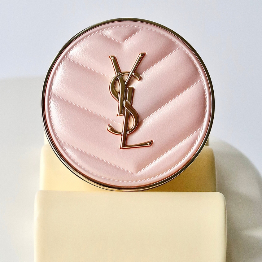 ของแท้ใหม่เอี่ยม🍹 YSL LE CUSHION ENCRE DE PEAU / TOUCHE ECLAT GLOW PACT CUSHION 12g