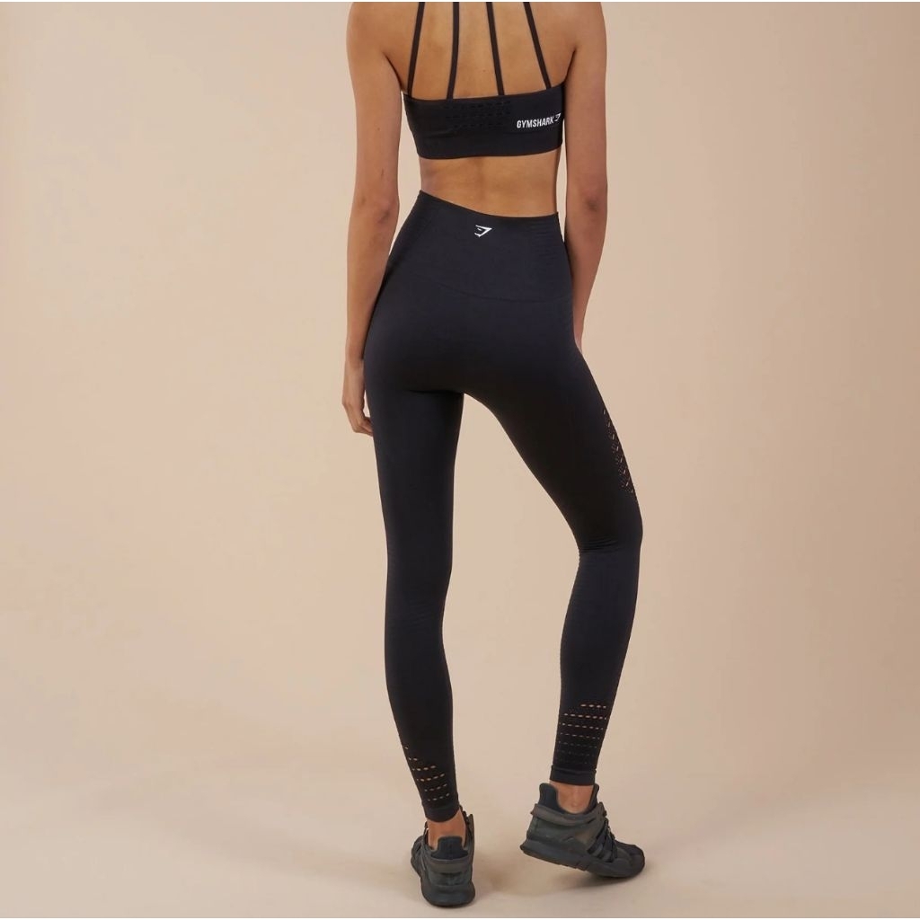 กางเกงออกกำลังกาย Gymshark