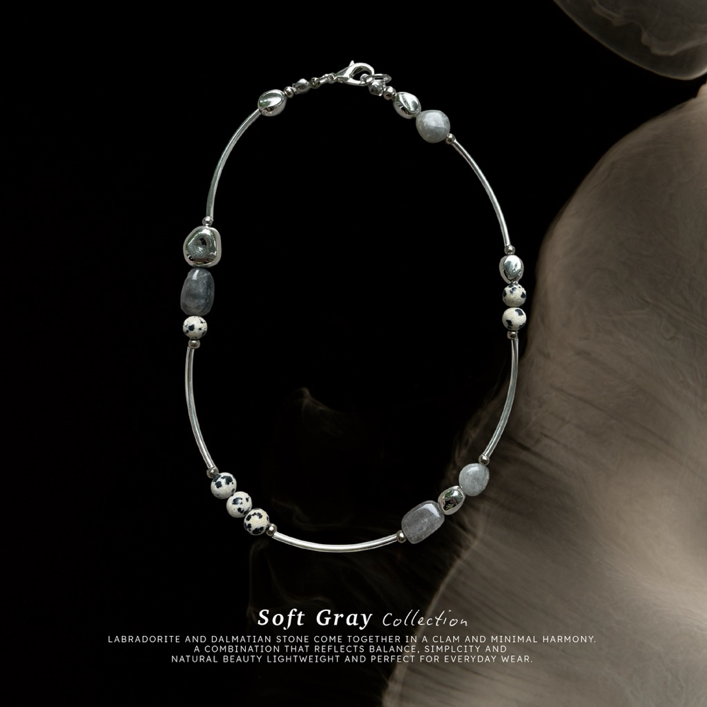 moraa - NECKLACE (soft gray collection )
