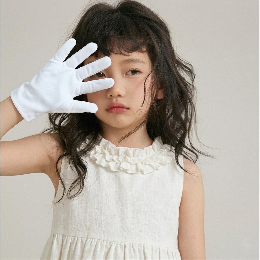 ถุงมือเด็ก ออกงาน 5-7ขวบ 7-9 ขวบ สำหรับ เชียร์ แสดง ถือพาน ถ่ายภาพ เวที เต้น ผ้าซาติน ขาวอย่างดี หนา พร้อมส่งจากไทย