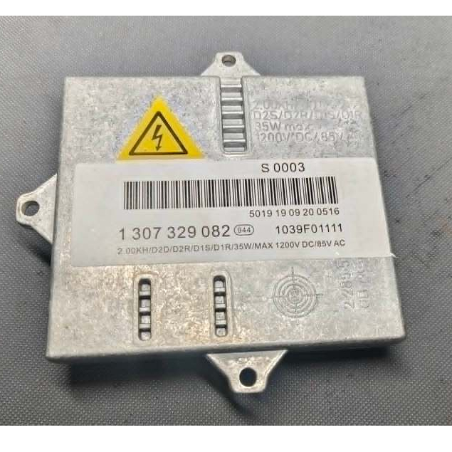 บัลลาสต์ซีนอน D1S, D1R, D2S D2R HID 1307329082 1307329089 1307329087 สําหรับ MERCEDES CL55 W215 2003