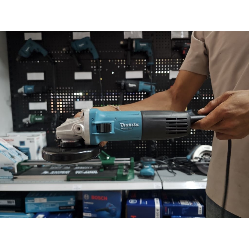 เครื่องเจียร MAKITA 4 นิ้ว 850W รุ่น M9509B สวิตช์ข้าง
