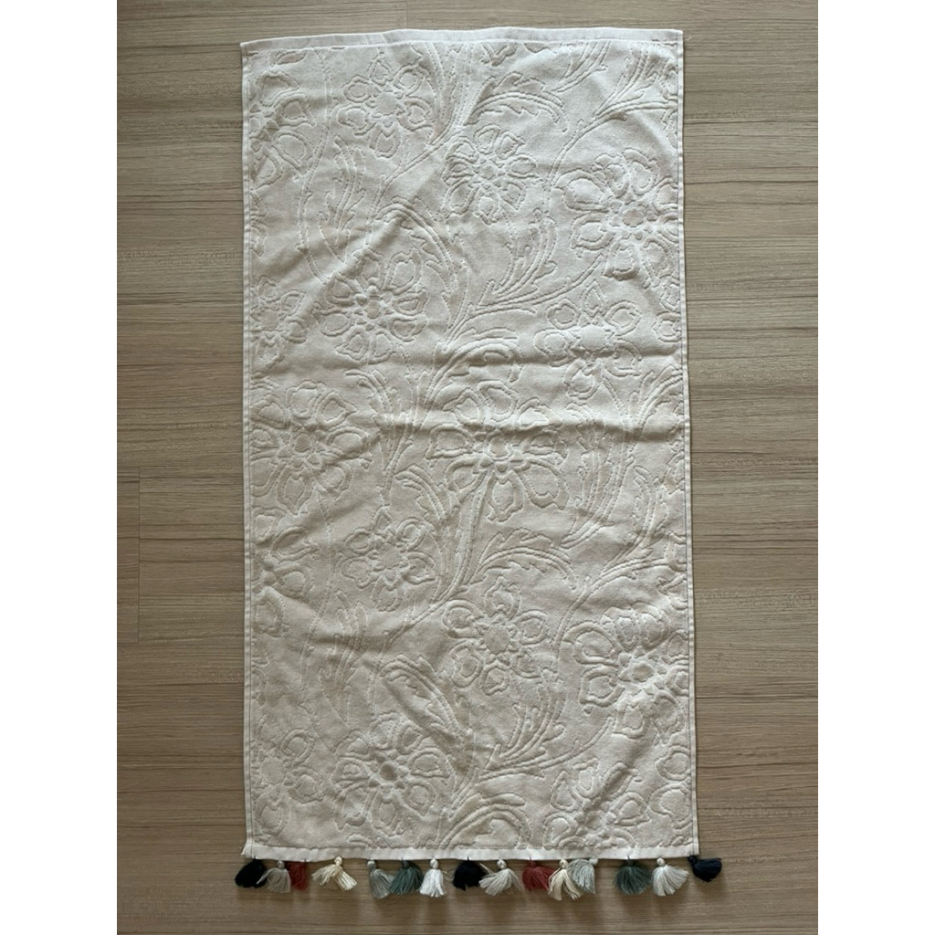 ผ้าขนหนู zara home               ยังไม่ผ่านการใช้งาน 50x90 cm