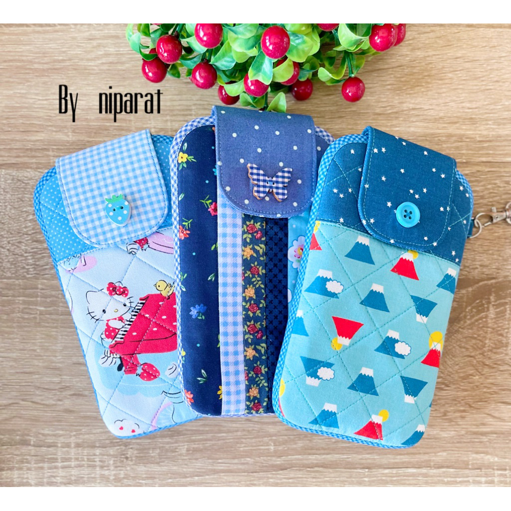 กระเป๋าใส่โทรศัพท์มือถือทรงฝาปิดมี2ช่องขนาด11x18cmพร้อมสายคล้องมือ