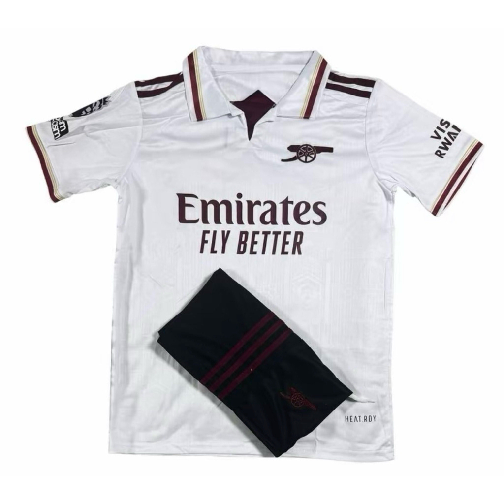 ชุดกีฬาเรียบเท่ ใส่สบาย มีไซซ์ M ถึง 3XL