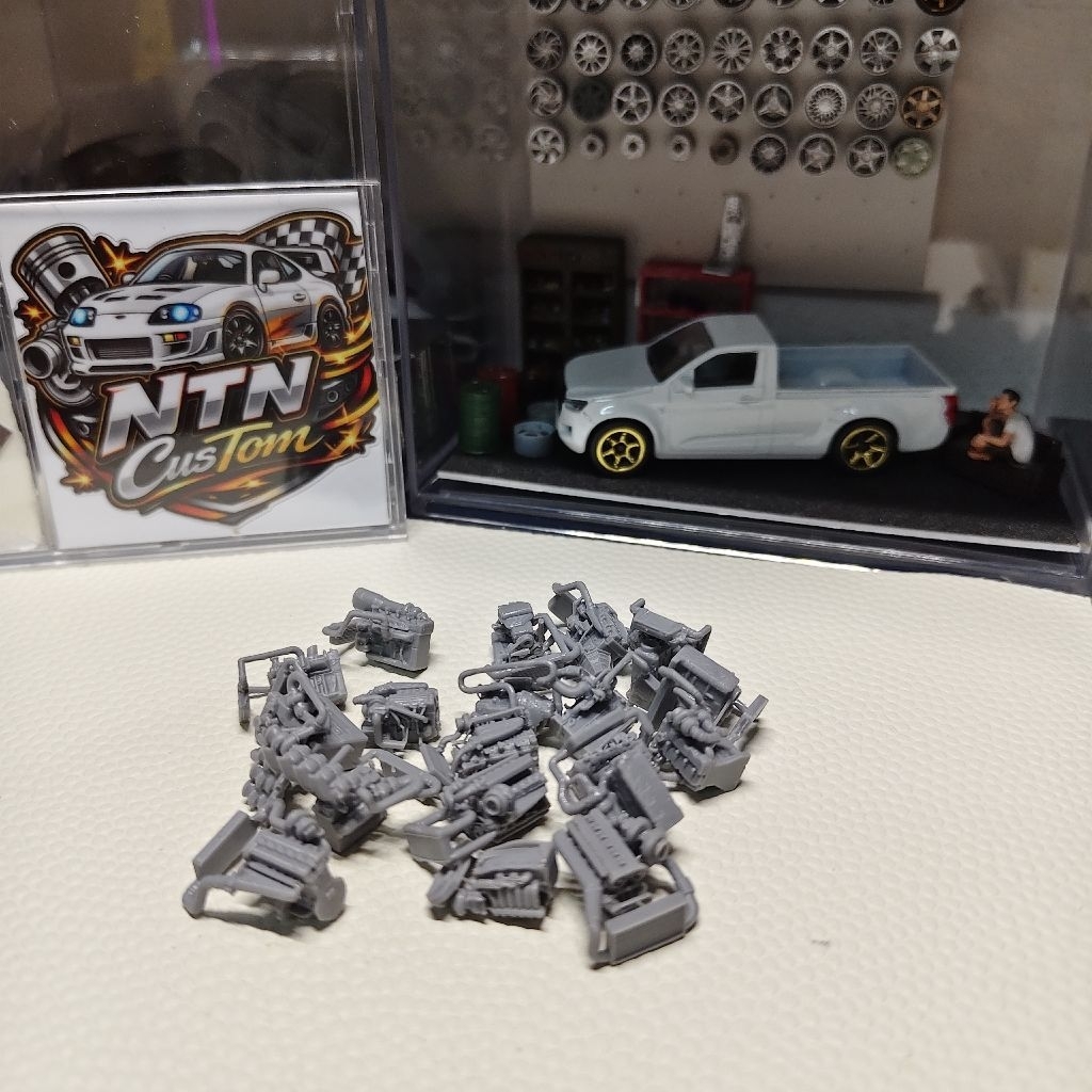 เครื่องยนต์ โมเดลตกแต่งรถ ขนาด1/64 สำหรับใส่รถโมเดลขนาด 1/64