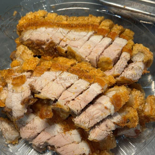 หมูกรอบสำเร็จรูป พร้อมทาน ทำสดใหม่รอเตรียมสินค้า1-2 วัน (หมูกรอบจ่านนท์)