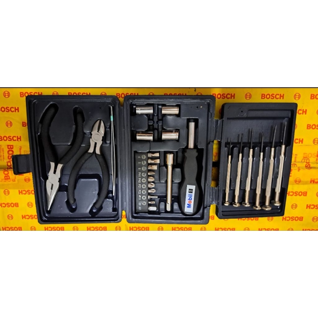 ชุดเครื่องมืออเนกประสงค์แบบพกพา Mobil 1