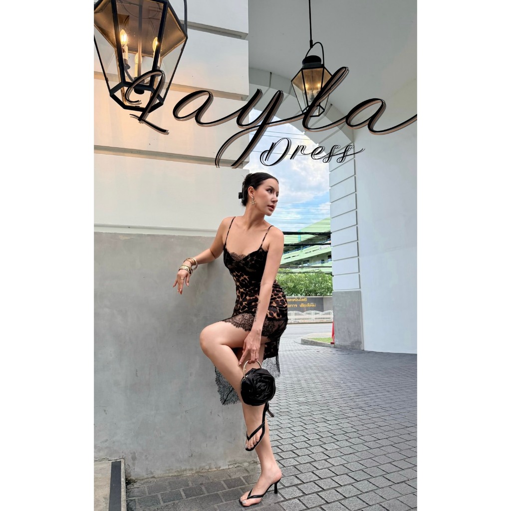 มินิเดรสชายเบี่ยงลายเสือ [490฿] Layla Dress🍸ซาตินลื่นๆพริ้วๆ พอดีเป๊ะ  ด้านหน้าเซ็กซี่