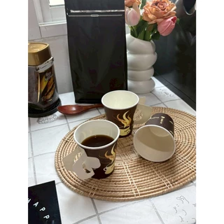 [แพ็ค 50 ใบ] แก้วกระดาษมีหูจับ 7oz (ปริมาณเทียบเท่า 6.5oz) แก้วกาแฟร้อน สำหรับ Takeaway ใช้แล้วทิ้ง