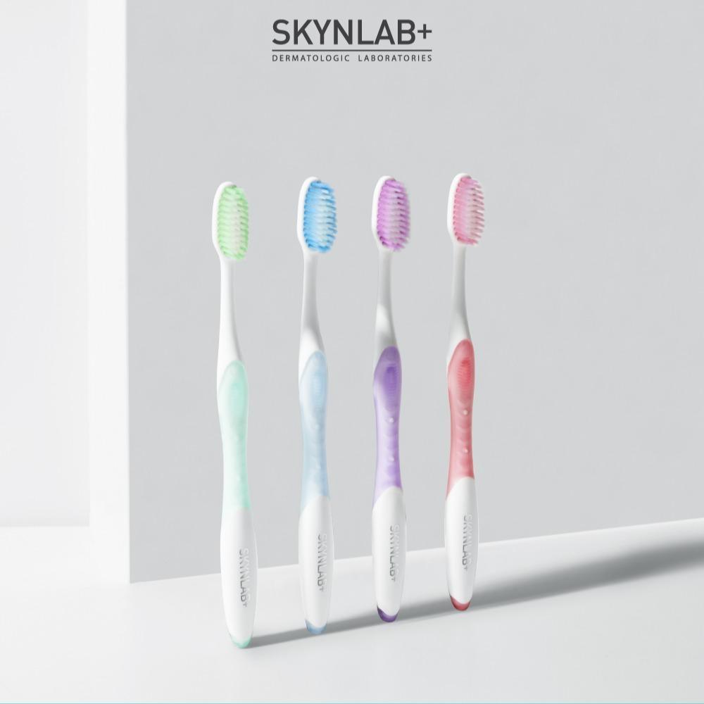 Skynlab แปรงสีฟันพรีเมี่ยมสลิมซอฟท์ สกินแล็บ คละสี