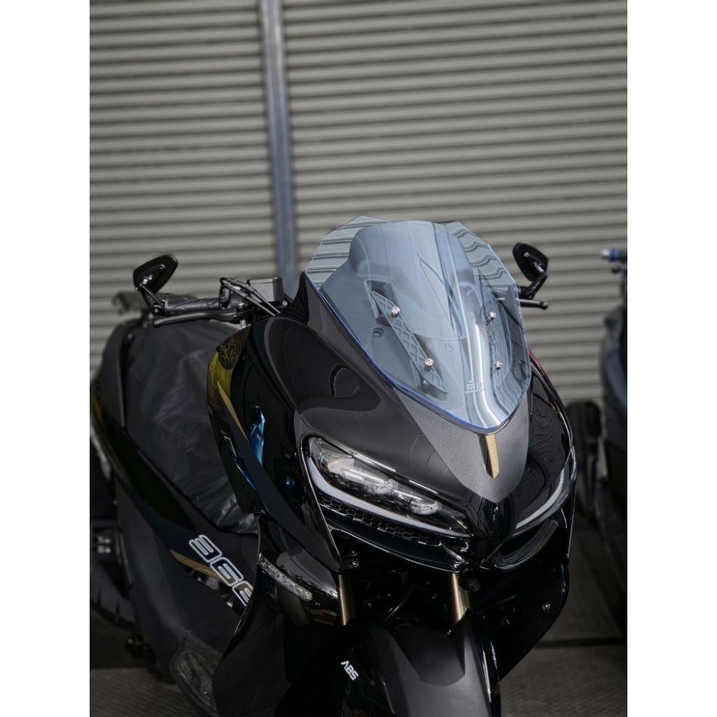 ชิวหน้าทรงซิ่ง Zontes 368K มี 3 สีให้เลือก ตรงรุ่น ทุกตัวมีเลเซอร์ชื่อร้าน