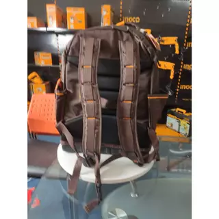 (รุ่นท็อป )INGCO กระเป๋าเป้เครื่องมือช่าง 20 นิ้ว (Tools Backpack) รุ่น HBP03028 ฐานพลาสติกแข็ง รับน้ำหนักได้ถึง 15 กก.