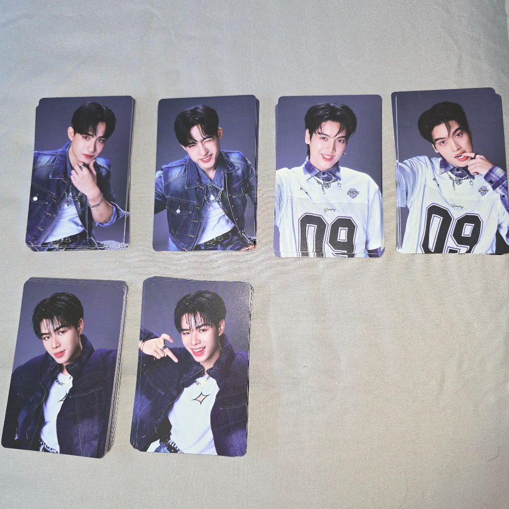สินค้า ของสะสม CLO'VER Barcode Keen Ashi Aungpao GMMTV
