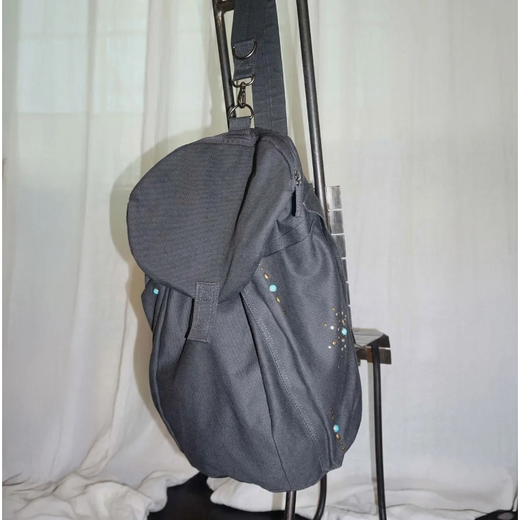 Sculptor Three-Way Stud Twill Bag (Cool Gray)