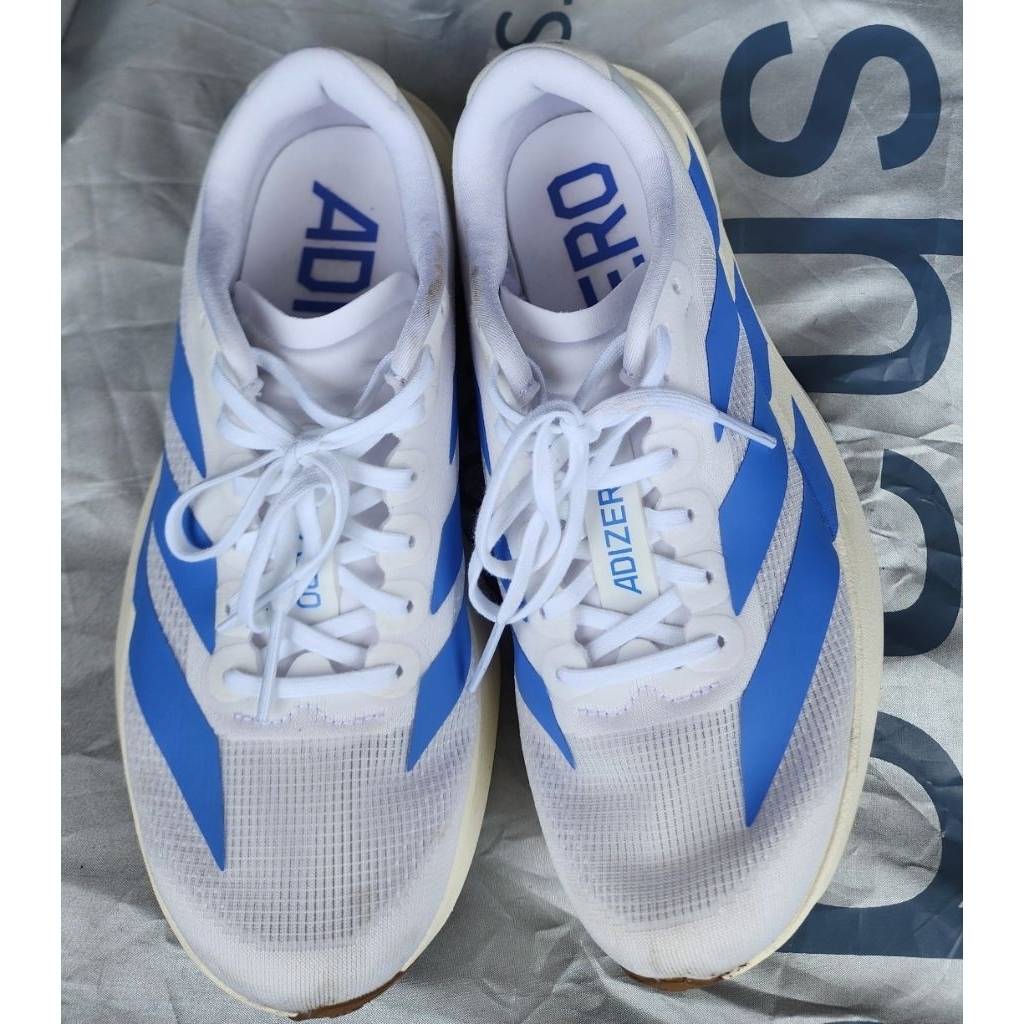 Adidas Adizero evo sl สีฟ้าของแท้ใส่แค่4ครั้ง ใหม่มาก สภาพดีสุดๆเบอร์ 4.5ukค่ะส่งต่อ3,900บาท