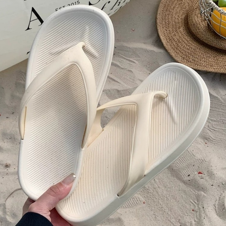 Xixitiao รองเท้าแตะ PVC สำหรับผู้หญิง พื้นหนากันลื่น สีพื้นเหมาะสำหรับวันหยุดพักผ่อนริมทะเลในฤดูร้อน