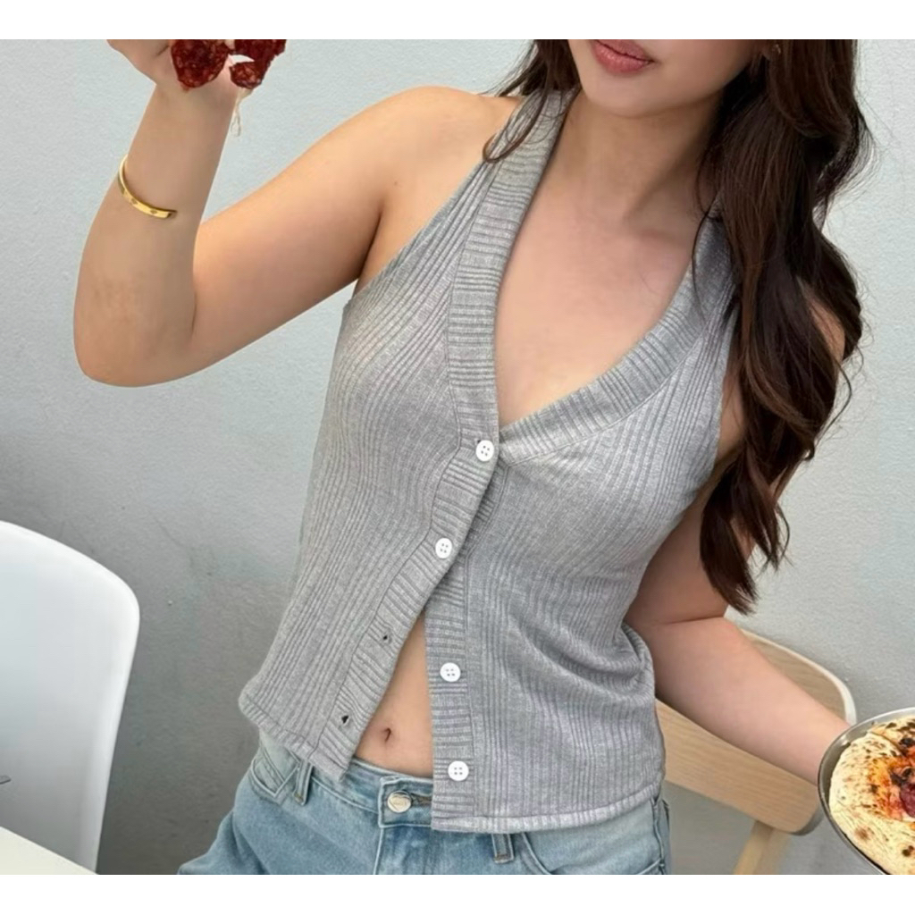 ส่งต่อเสื้อ duex.studio ไซส์sm ใส่ครั้งเดียว