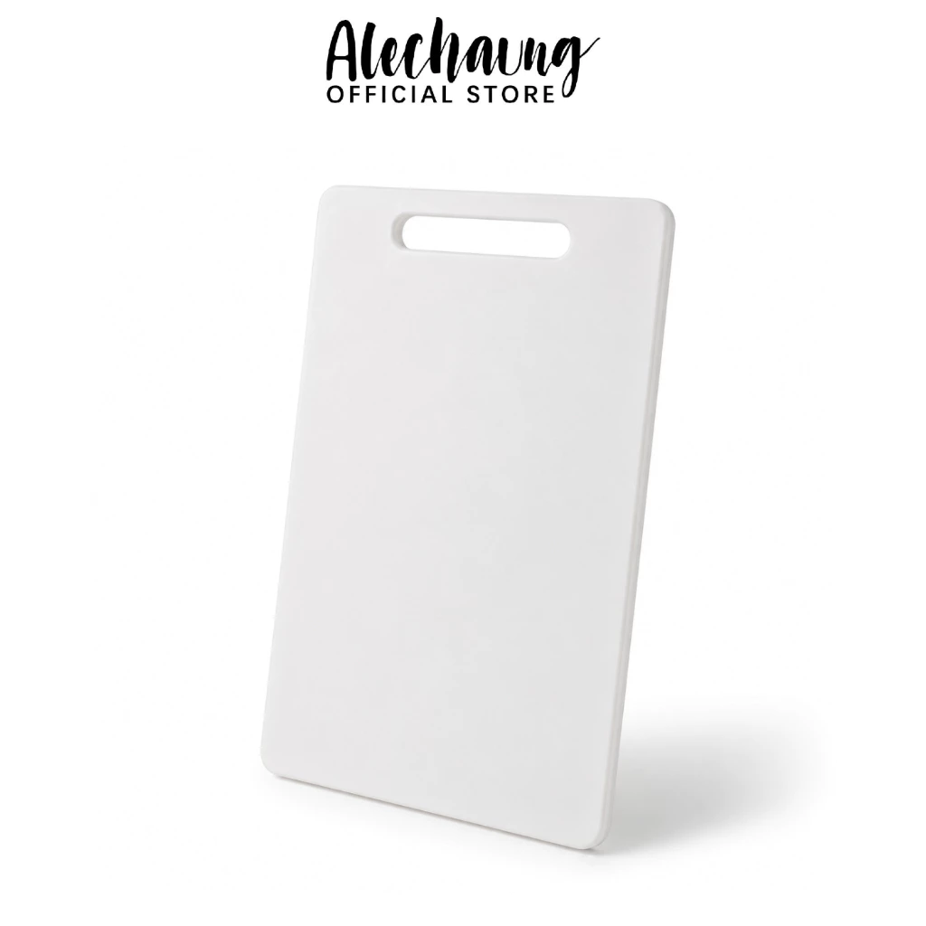 Alechaung เขียงพลาสติก เขียงพกพา Plastic Cutting Board มีช่องจับ กันเชื้อรา สำหรับหั่นผัก ผลไม้ เนื้อสัตว์ มี 3 ขนาด