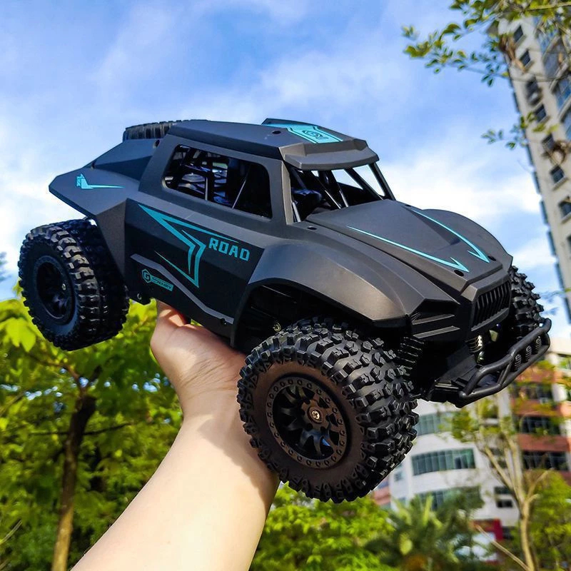 1:12🚗2.4Ghz รถบังคับวิทยุ รถควบคุมระยะไกล ซามูไรสีดำสุดเท่ ไต่หินบอดี้เหล็ก เหล็ก รถบังคับ4x4บิก