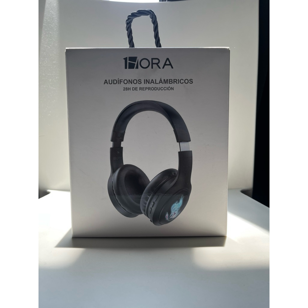 ROHA หูฟังเกมมิ่ง หูฟังบลูทูธไร้สายแบบครอบหู 1HORA รุ่น AUT202 Bluetooth 5.1 Headphone AUX3.5mm/TF พ