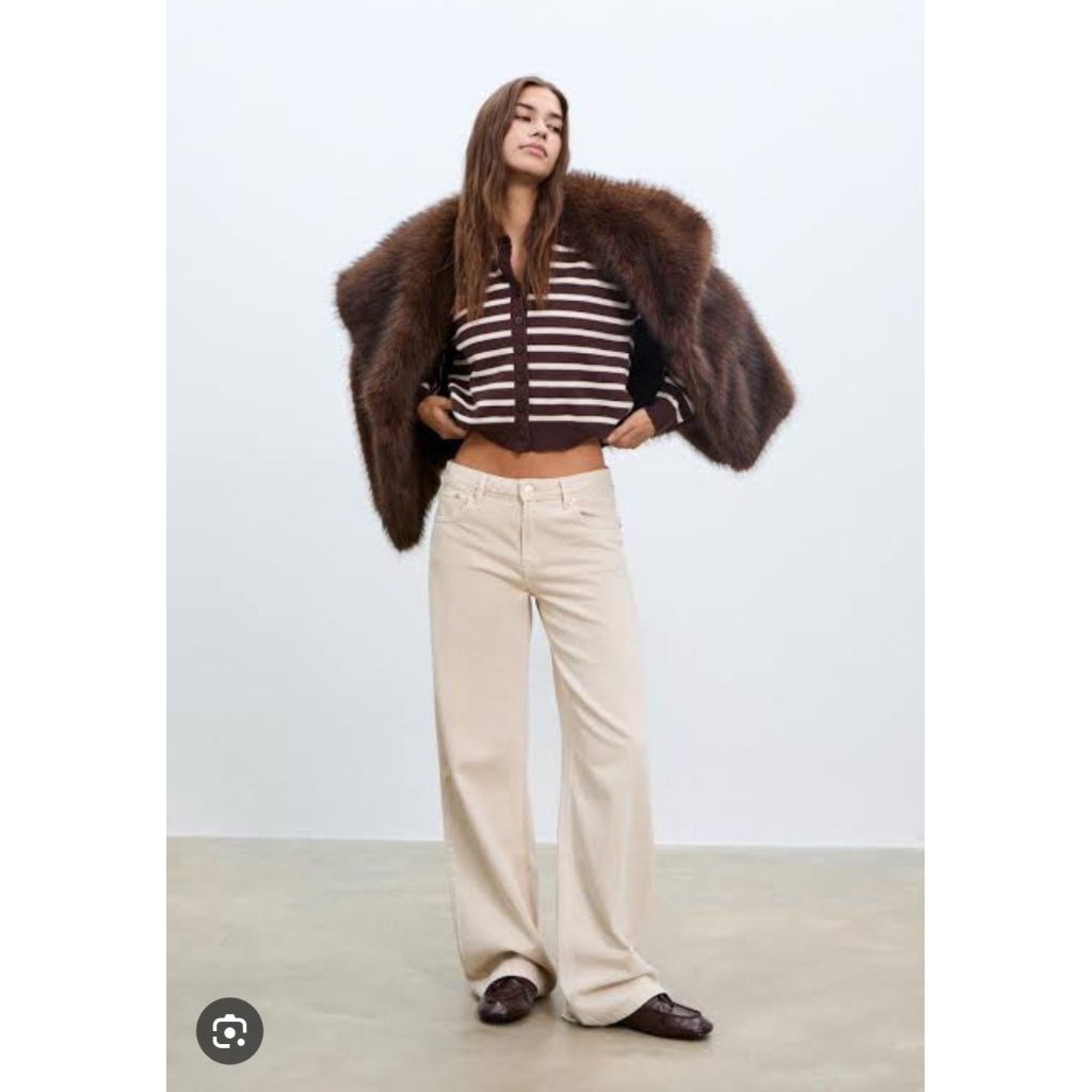 Stardivarius D91 Low Wide-leg กางเกงยีนส์เอวต่ำ(สีเบจ) แท้/ใหม่