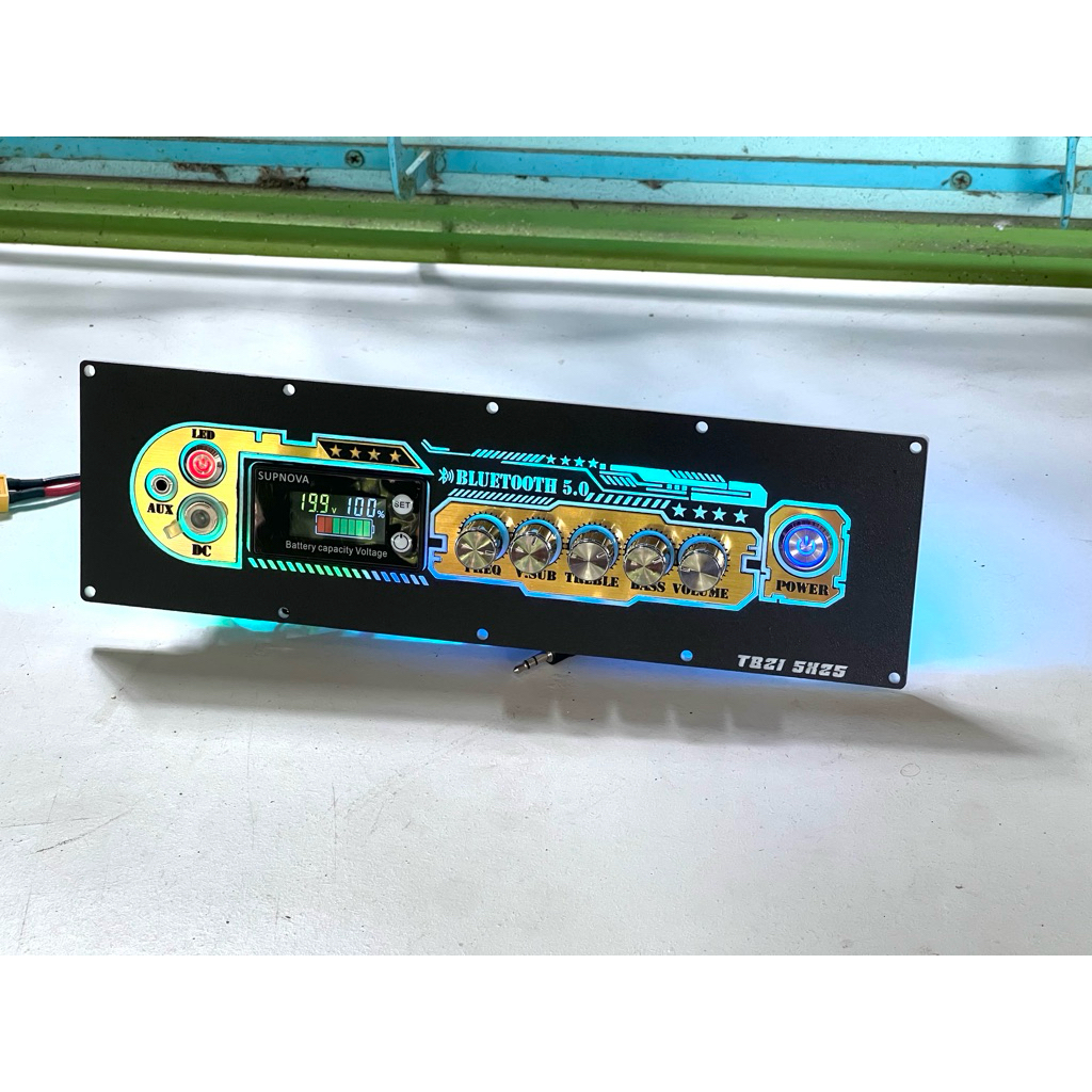 เพลท ZK-TB21 พร้อมเดินระบบ ดำ-ทอง ขนาด 5x25-6x26 ไฟ RGB พร้อมรีเลย์ 100A