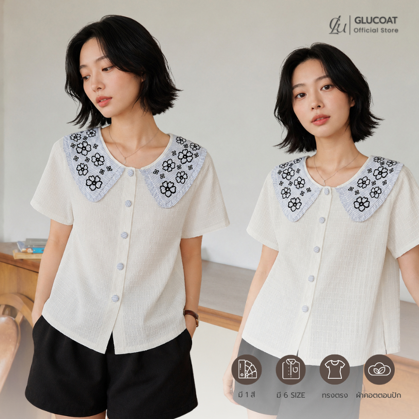 Glucoat | [A436]  เสื้อแขนสั้นสีขาว คอปกริ้วฟ้าปักลายดอกไม้ กระดุมหน้าใช้งานได้จริง