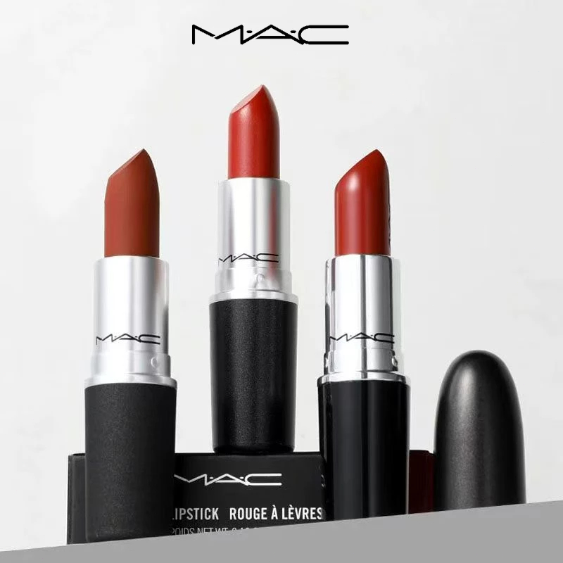 MAC Powder Kiss Lipstick 3g ลิปสติกเนื้อแมทต์ฝุ่นนุ่ม ทาปากสวยไม่แห้งตึง