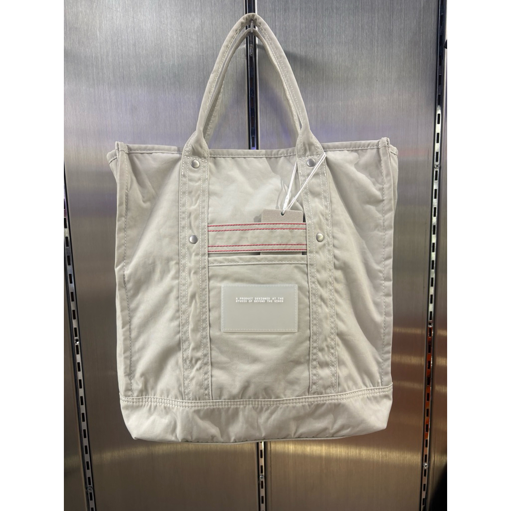Crunch Carryall Bag 02