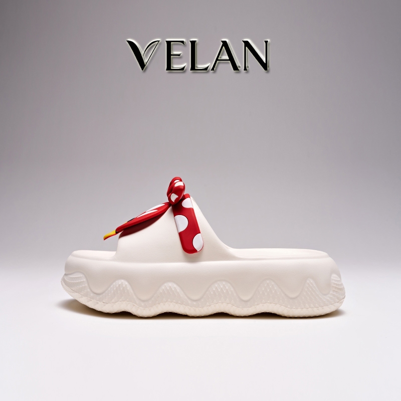 【Velan】🎀พร้อมส่ง🎀รองเท้าแตะผู้หญิง เสริมความสูง EVA พื้นหนา นุ่มเด้ง ลายการ์ตูนสุดคิ้วท์ กันลื่น น้ำหนักเบา ใส่สบายG2616