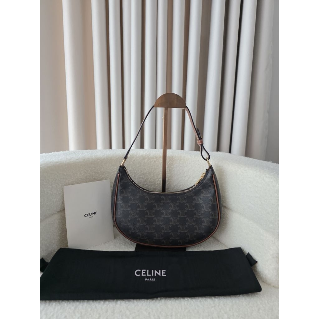 Used like new celine ava medium bag in tan y20